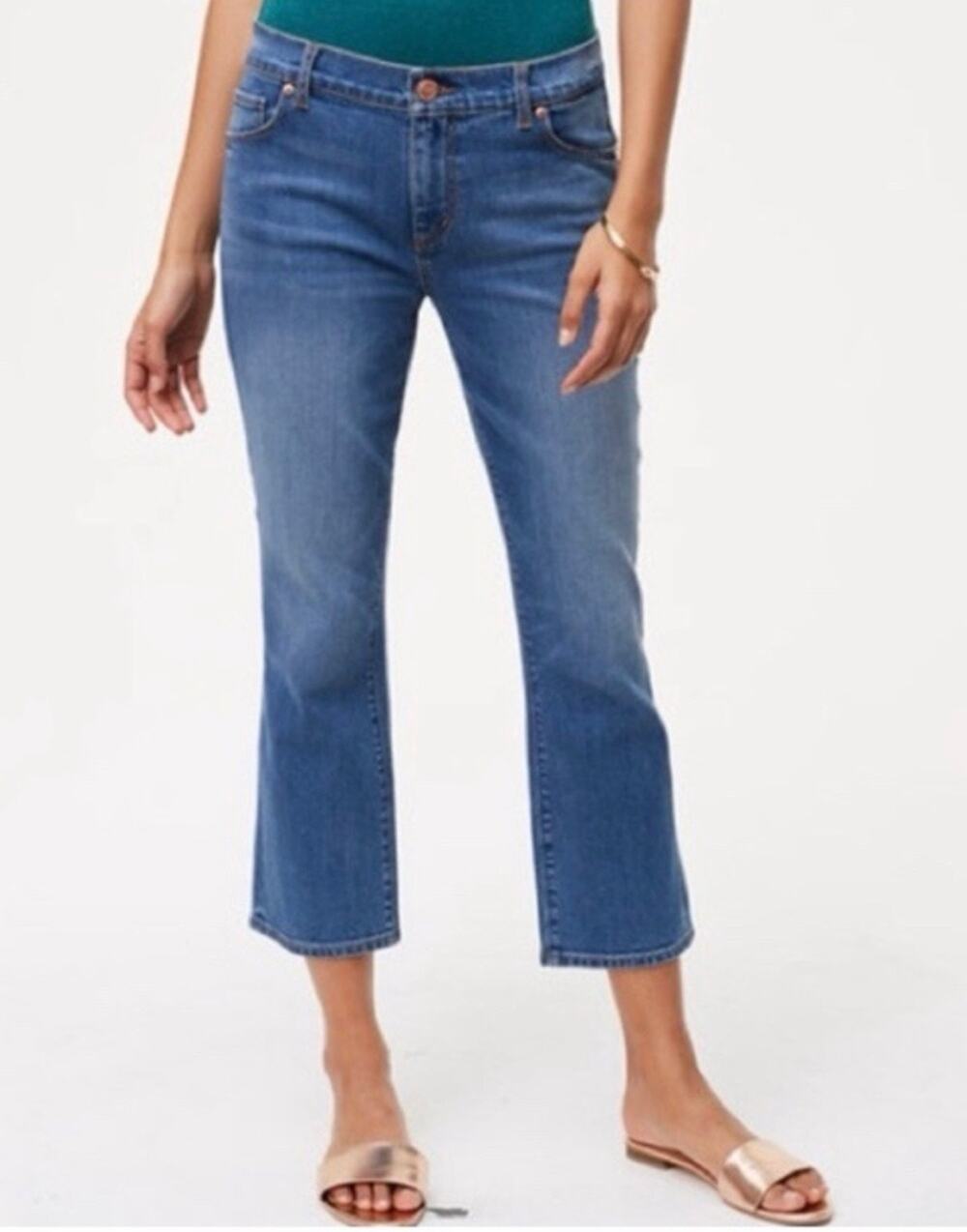 LOFT Jeans The Curvy Kick Crop Size 4 or 27 Stretchy Medium Wash
